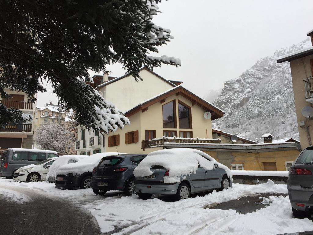 Ski Lodge Brides-les-Bains Exterior photo
